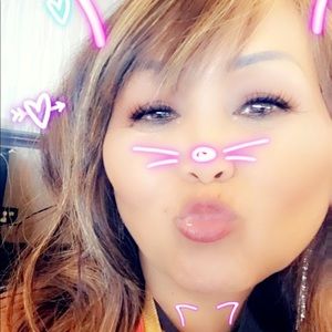 Meet your Posher, Beverly